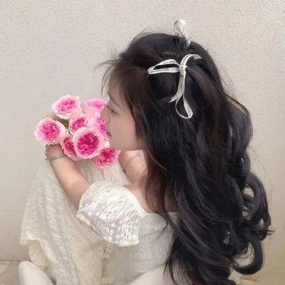 相思遥寄眼前人